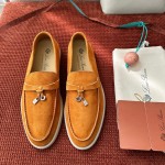 Loro Piana サマーチャームズ ウォーク ローファー FAE5444-E424 サドルブラウン 女性靴 Loro Piana サマーチャームズ ウォーク ローファー FAE5444-E424 サドルブラウン 女性用 コンフォートシューズ 正面ビュー