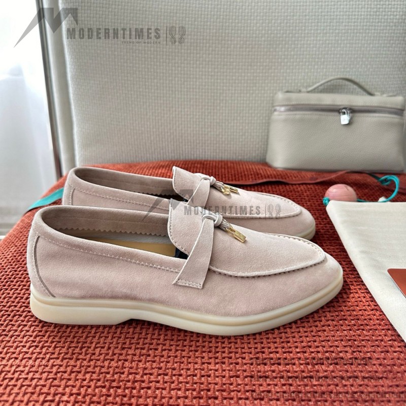 Loro Piana サマーチャームズ ウォーク ローファー FAE5444-30AT フラワリングチェリー 女性用 コンフォートシューズ 正面ビュー