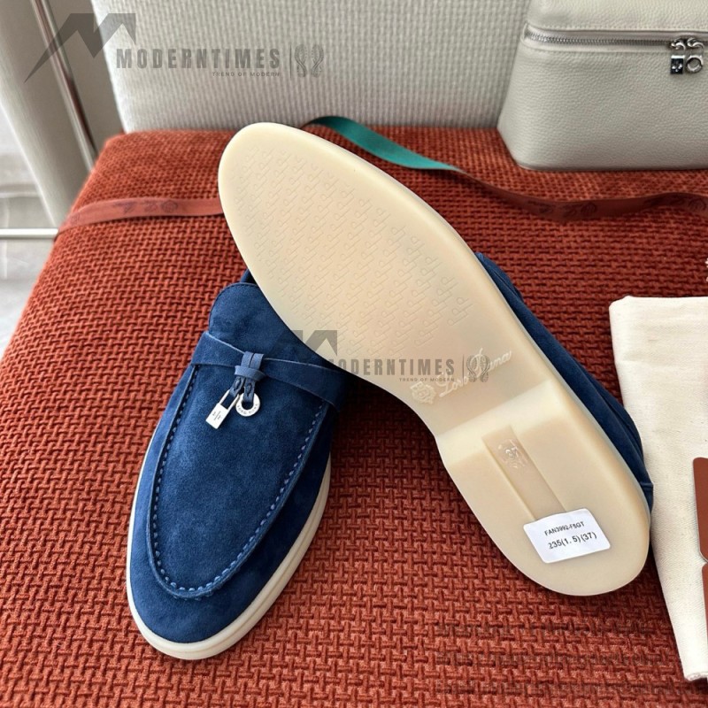 Loro Piana サマーチャームズ ウォーク ローファー FAE5444-W13O ブルーフローライト 女性用 コンフォートシューズ 正面ビュー
