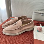 Loro Piana サマーチャームズ ウォーク ローファー FAE5444-30AT フラワリングチェリー 女性用 コンフォートシューズ 正面ビュー