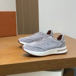 ロロ・ピアーナ ウィークエンドウォーク スニーカー FAM1720 メンズ ダークグレー スウェード カジュアルシューズ 白い靴底