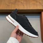 ロロ・ピアーナ ウィークエンドウォーク スニーカー FAM1720 メンズ ダークグレー スウェード カジュアルシューズ 白い靴底