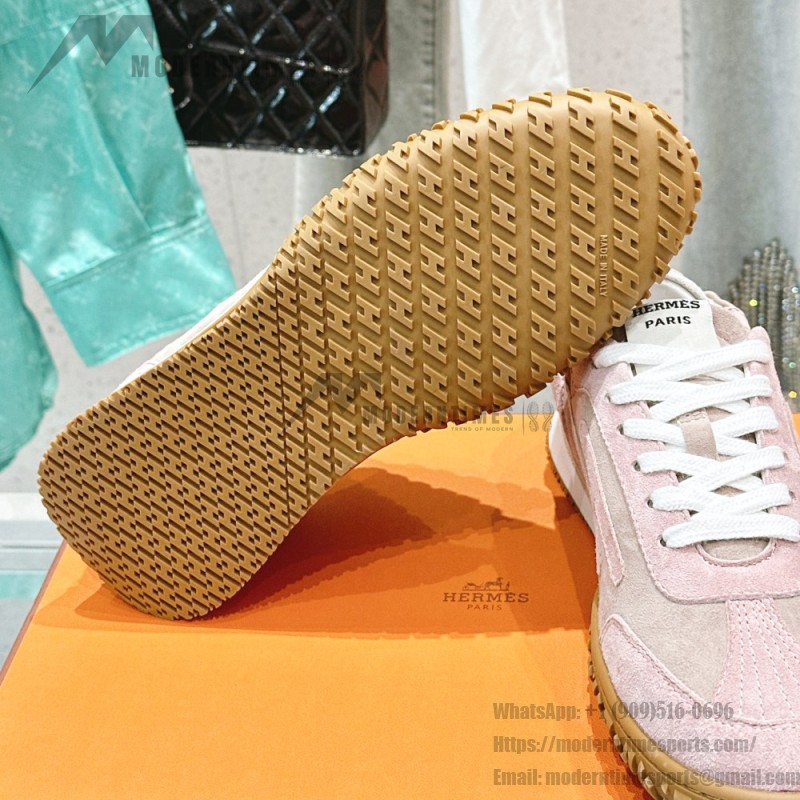 HERMES Jet Sneakers Rose Cancan Rose Aquarelle women luxury pink sneakers side view