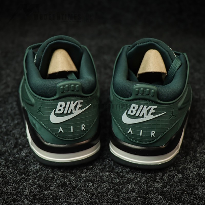 Air Jordan 4 x Nigel Sylvester "Pro Green" HF4334-300 low-top sneakers in forest green