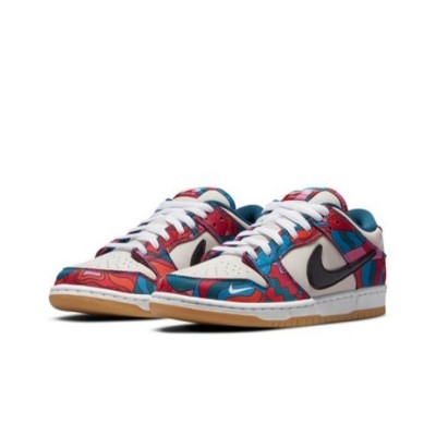 Parra x Nike SB Dunk Low DH7695-600 – 限定版アートインスパイアスケートシューズ | 大胆なカラーパレット、プレミアム素材、Zoom Airクッショニング